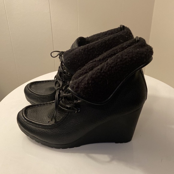 New Tommy Hilfiger winter boots - Picture 4 of 8